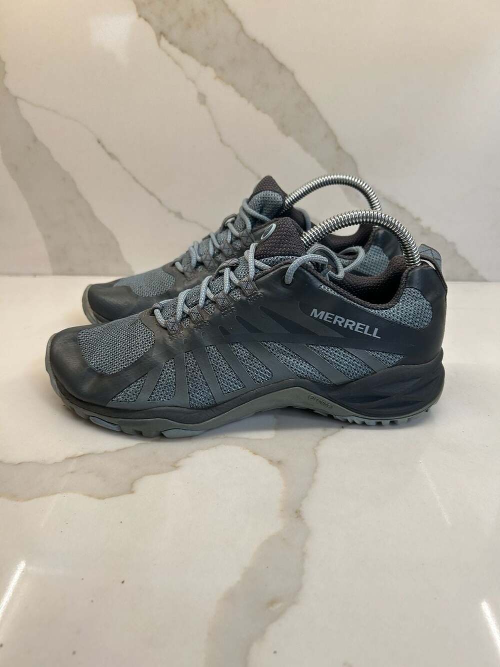Merrell Siren Edge Q2 Waterproof Women's Low Hiking Shoes (Size 8.5)